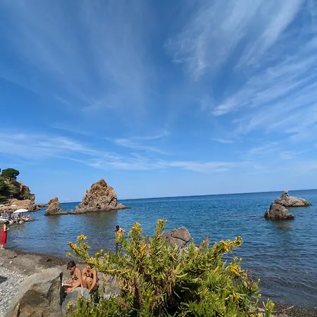 Casa Agora-a Due Passi Dal Mare * Чефалу