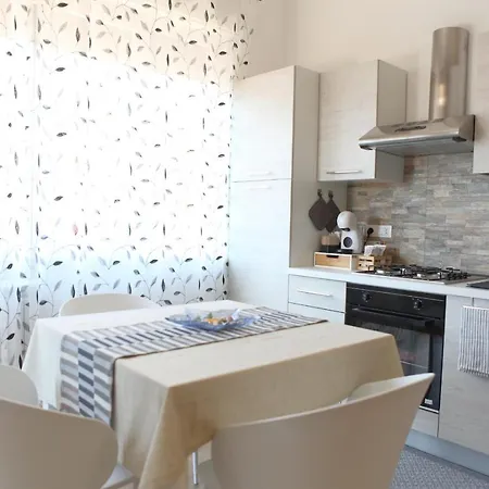 Casa Agora-a Due Passi Dal Mare 公寓 *